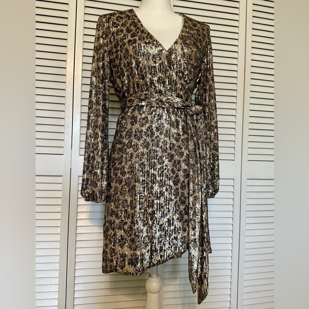 Gianni Bini Moor All Over Leopard Sequin Long Sleeve V-Neck Wrap Dress